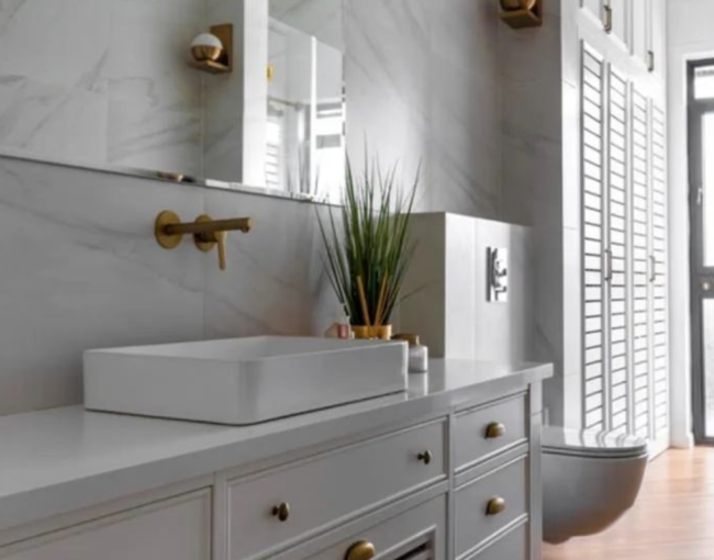 Why Hiring a Professional Contractor is Key for a Successful Bathroom Remodel